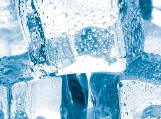 Звуки льда: падающего, тающего, ломающегося, кубика в стакане